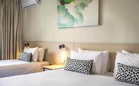 Nightcap At Seaford Hotel